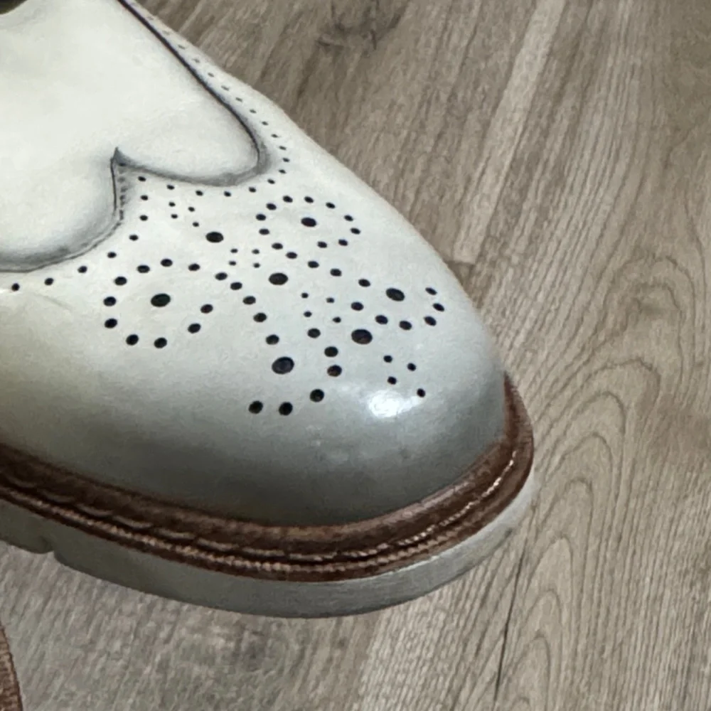 Stacy Adams Men’s Classic Cream Synergy Wingtip Oxford Dress Shoes Size 9